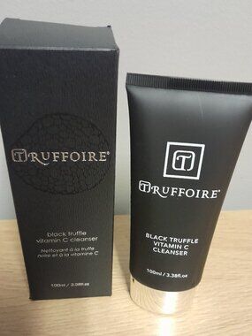TRUFFOIRE BLACK TRUFFLE VITAMIN C CLEANSER- 3.38 fl oz / 100 ml-BRAND NEW-SEALED